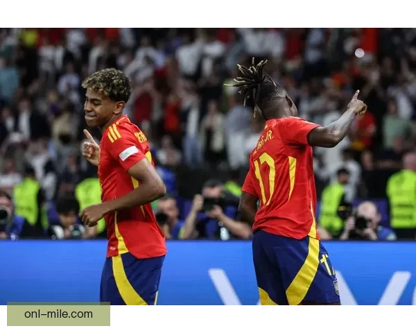 西班牙欧洲杯全胜夺冠书写足坛传奇辉煌篇章